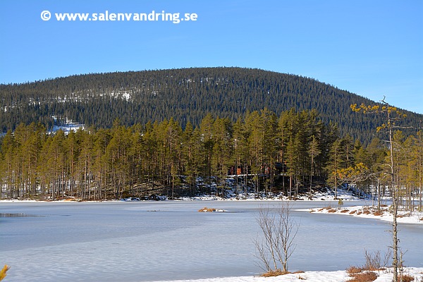 Vid gränsen zoomade jag in ordentligt mot Flervola och den trevliga platsen Ørnegga där namnet kommer från Örn, den svenske arbetsledaren för Støa kanal