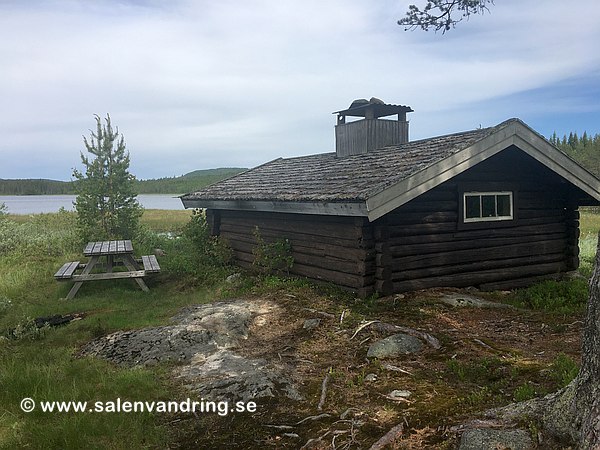 Rastkojan vid Søndagsmyrdammen